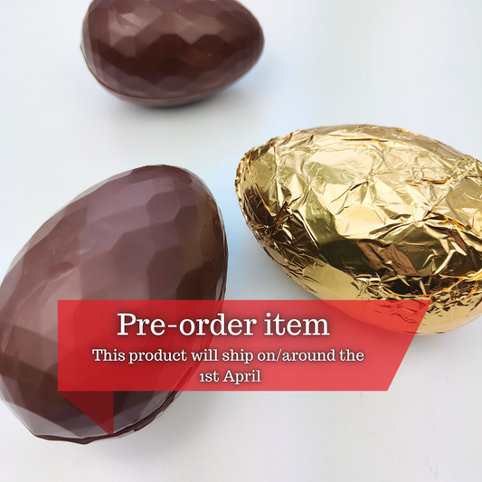 M*lk Chocolate Easter Egg